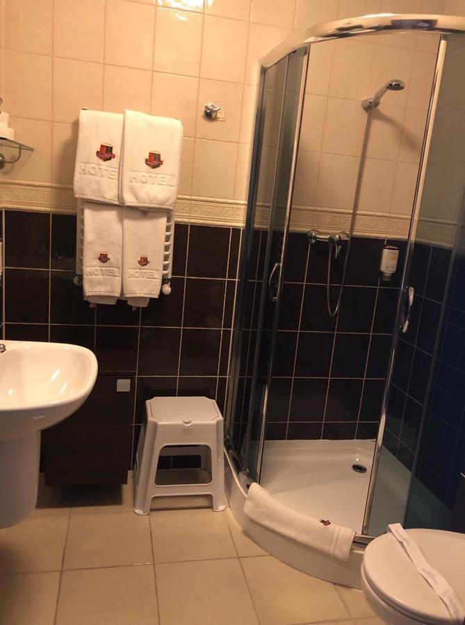 Olawian Hotel 와와 외부 사진