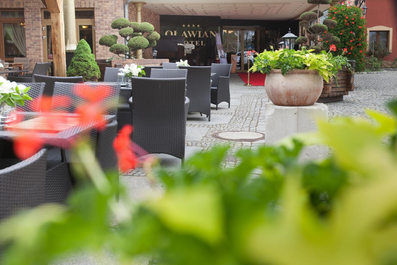 Olawian Hotel 와와 외부 사진