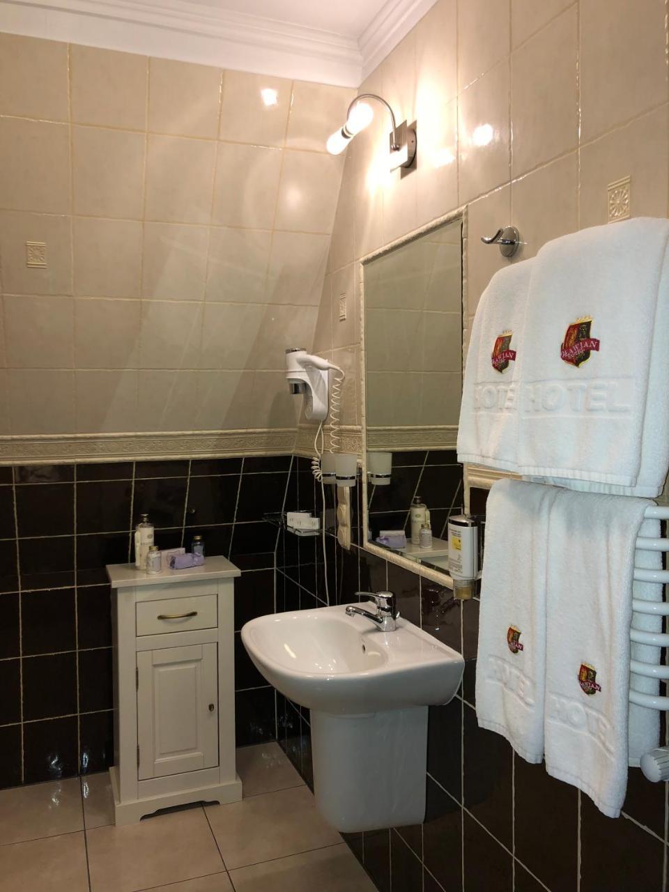 Olawian Hotel 와와 외부 사진